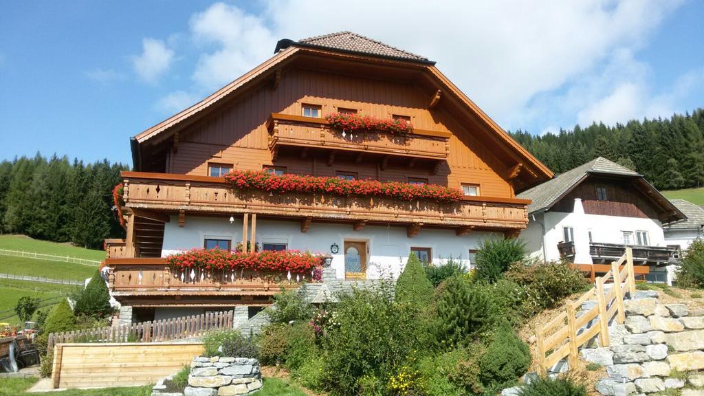 Urlaub Am Raderhof In Der Ferienregion Lungau Apartment Mauterndorf  Bagian luar foto